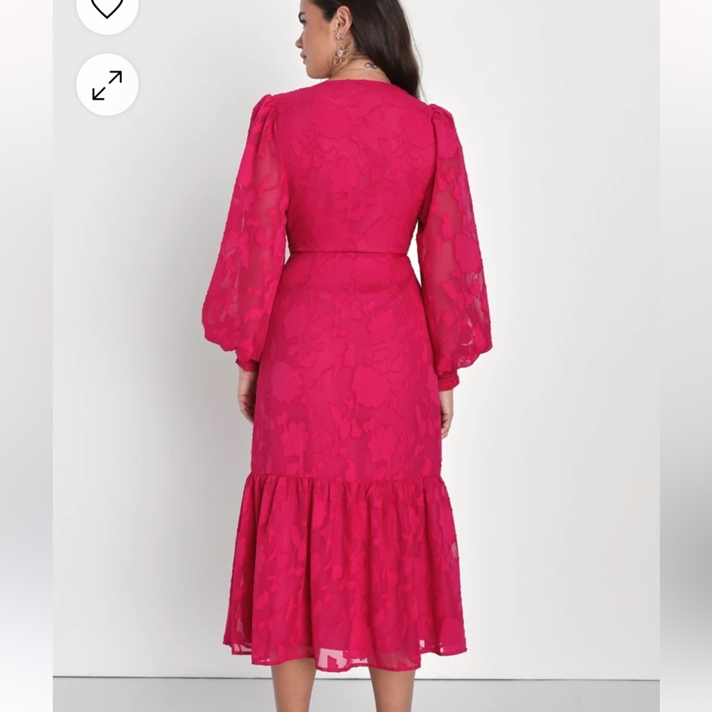 C30 NWT Lulus Appealing Passion Berry Pink Burnout Floral Jacquard Midi Dress - Picture 3 of 10